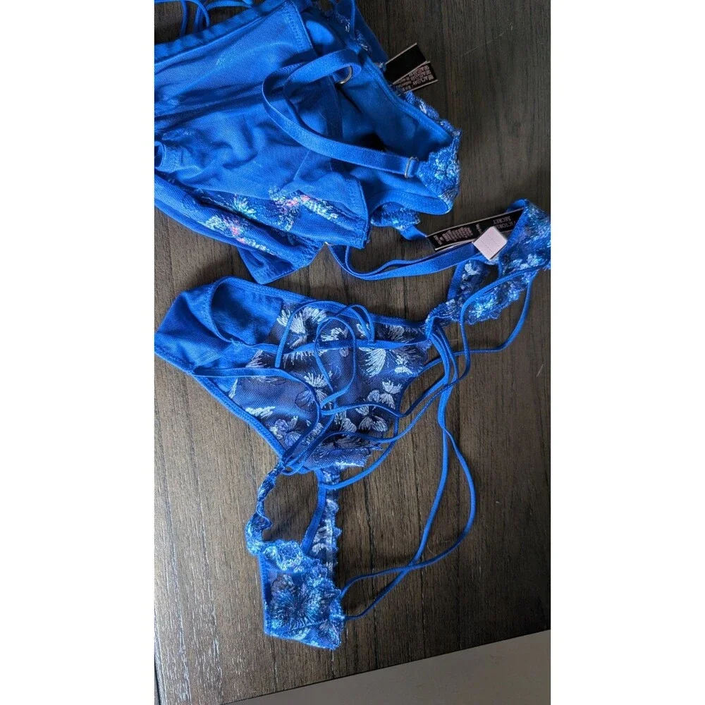 Victoria’s Secret MEDIUM blue butterfly longlined bra set matching panties